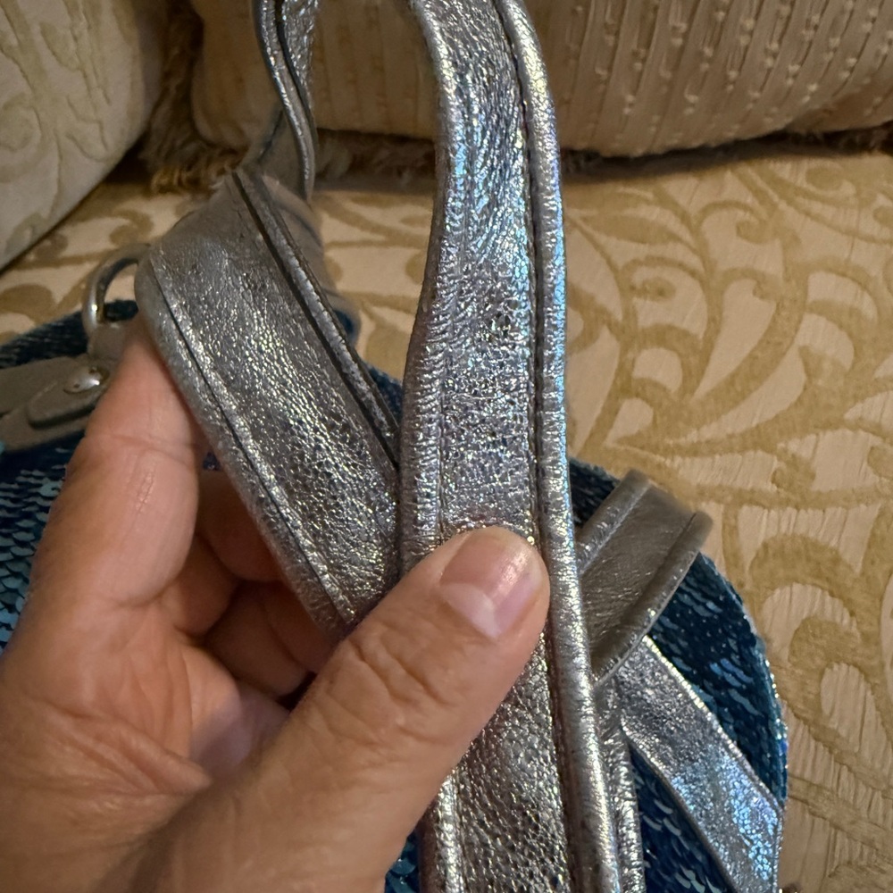 Limited Edition Coach Poppy Sequin Bag Turquoise Silver no Strap preowned - Picture 11 of 16